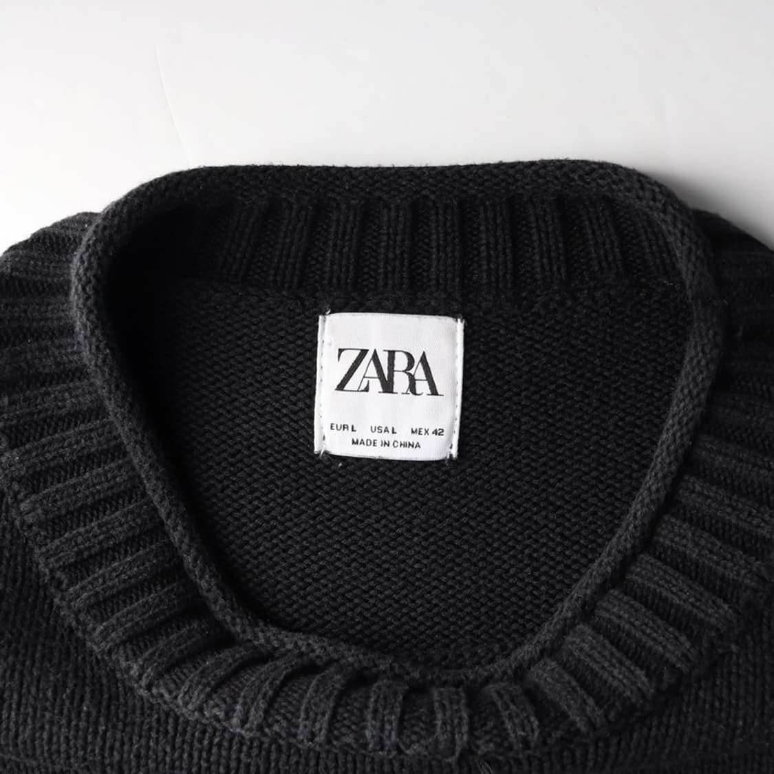 ZARA 블랙 라운드넥 크루넥 니트 L 상품이미지5