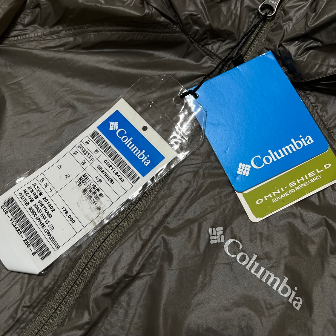 컬럼비아 여성 Omni-Shield 경량 바람막이 자켓 S/90 상품이미지5
