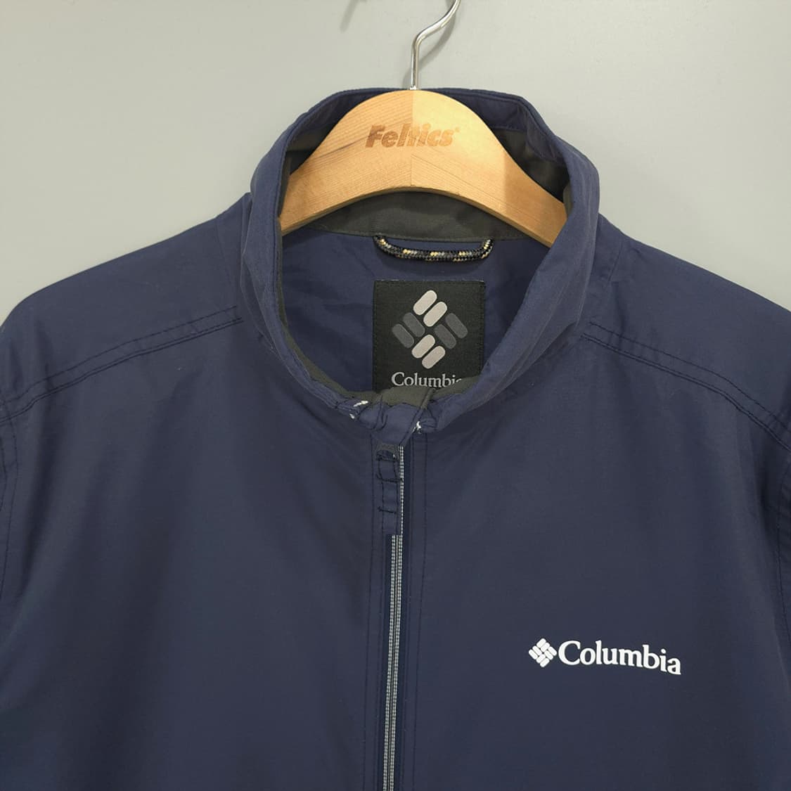 컬럼비아 Columbia 로고 자수 바람막이 자켓 네이비 M 상품이미지2