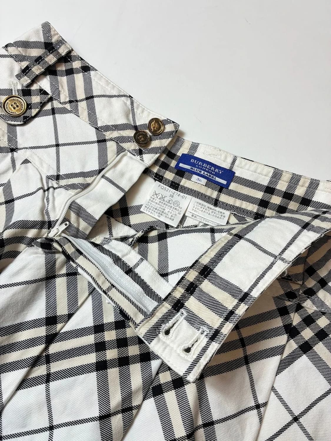 버버리 블루라벨 플리츠 미니 스커트 PN8344 상품이미지3