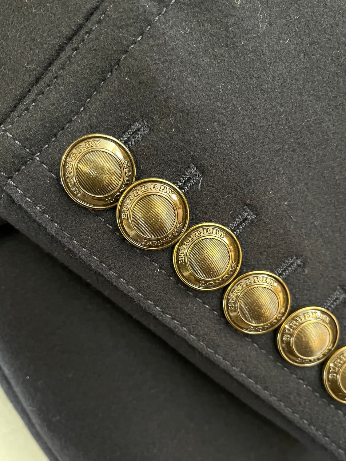 버버리 프로섬 컬렉션 캐시미어 나폴레옹 롱코트 상품이미지5