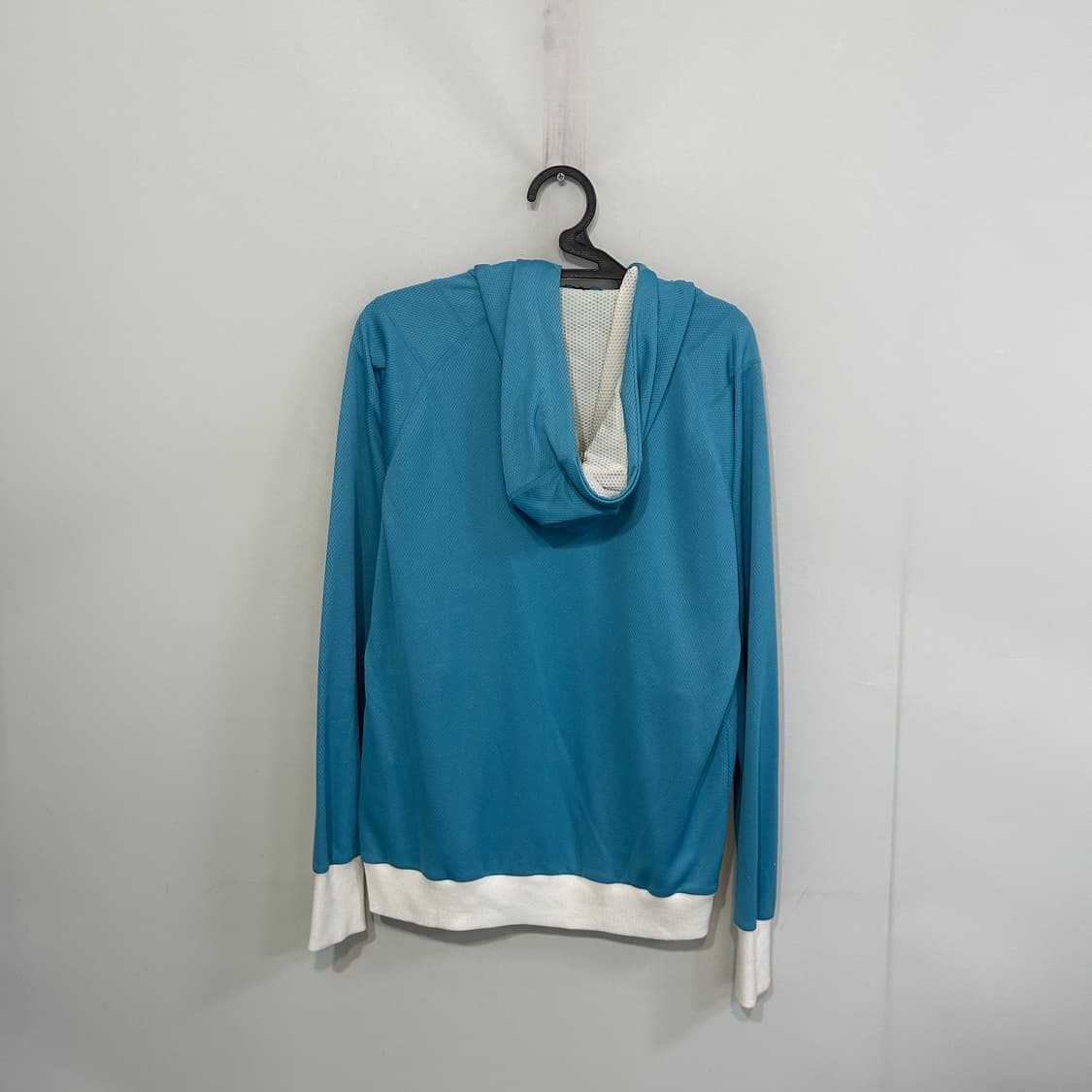 데상트 남성 후드 집업 100 상품이미지3