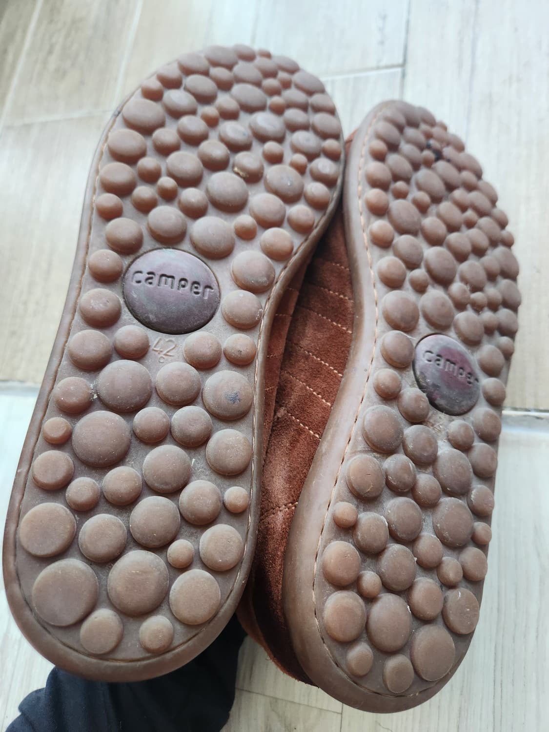 캠퍼 펠로타스 스웨이드 스니커즈 브라운 (270) 상품이미지7