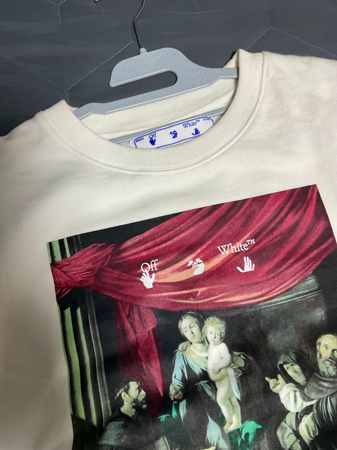 오프화이트 카라바조 맨투맨 상품이미지4