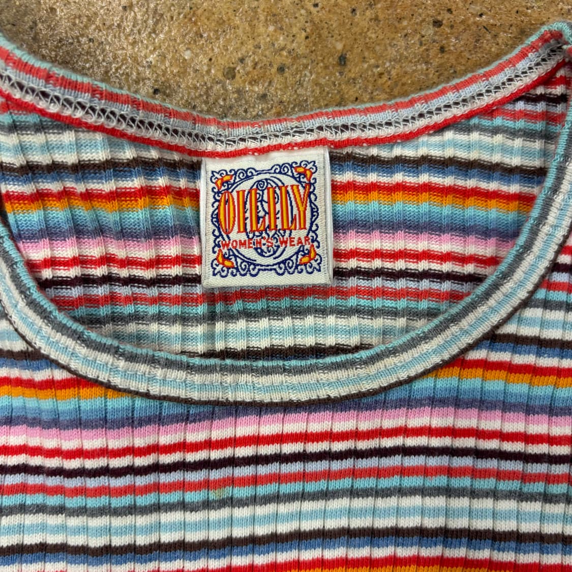 오일릴리 레인보우 스트라이프 단가라 라운드넥 긴팔 티셔츠 상품이미지5