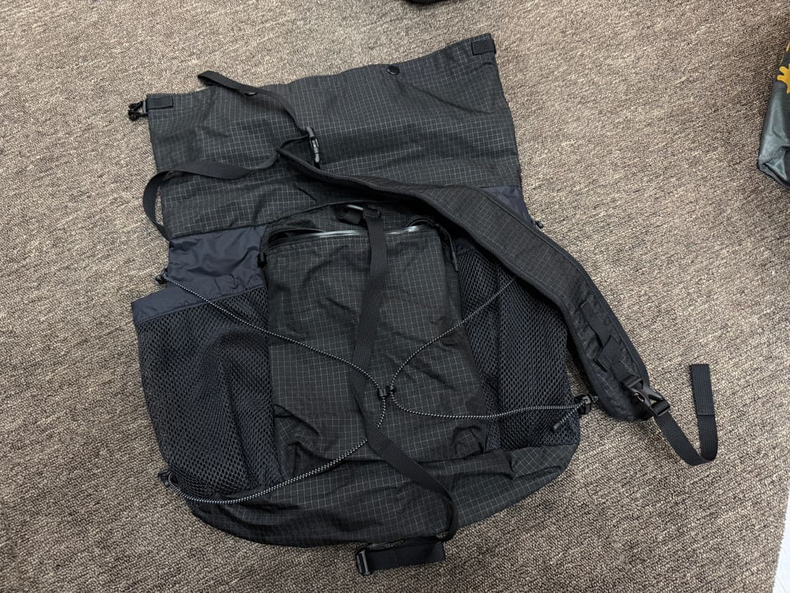 케일 롤탑 크로스백 팝니다 상품이미지1