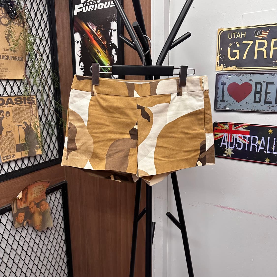 Brown Camouflage Shorts 상품이미지1