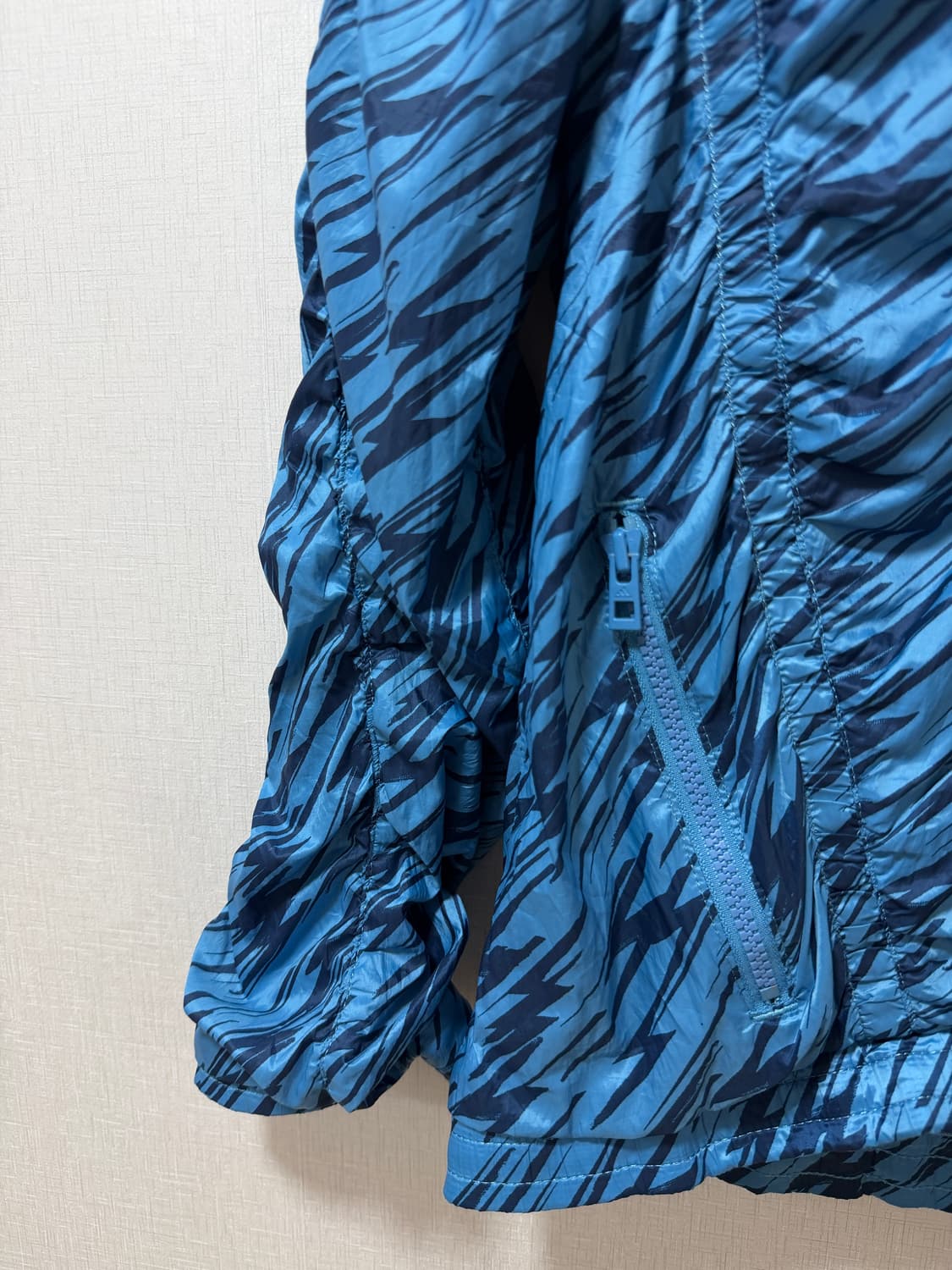 아디다스 바이 스텔라 맥카트니 바람막이 상품이미지4