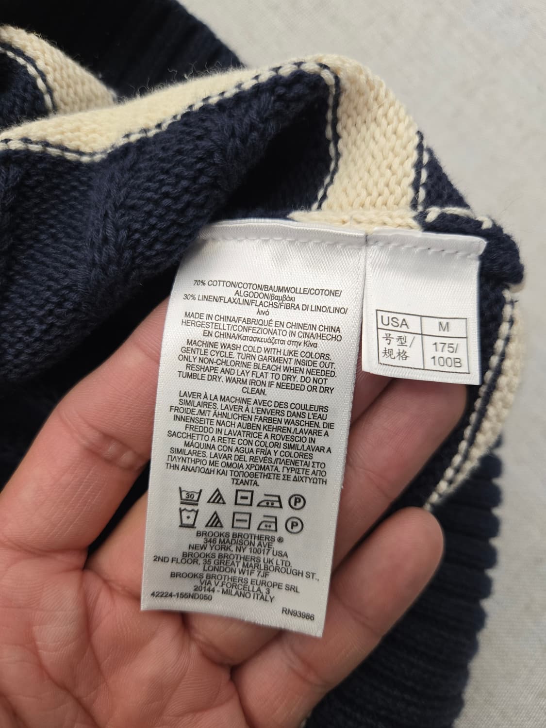 브룩스 브라더스 네이비 V넥 니트 상품이미지5
