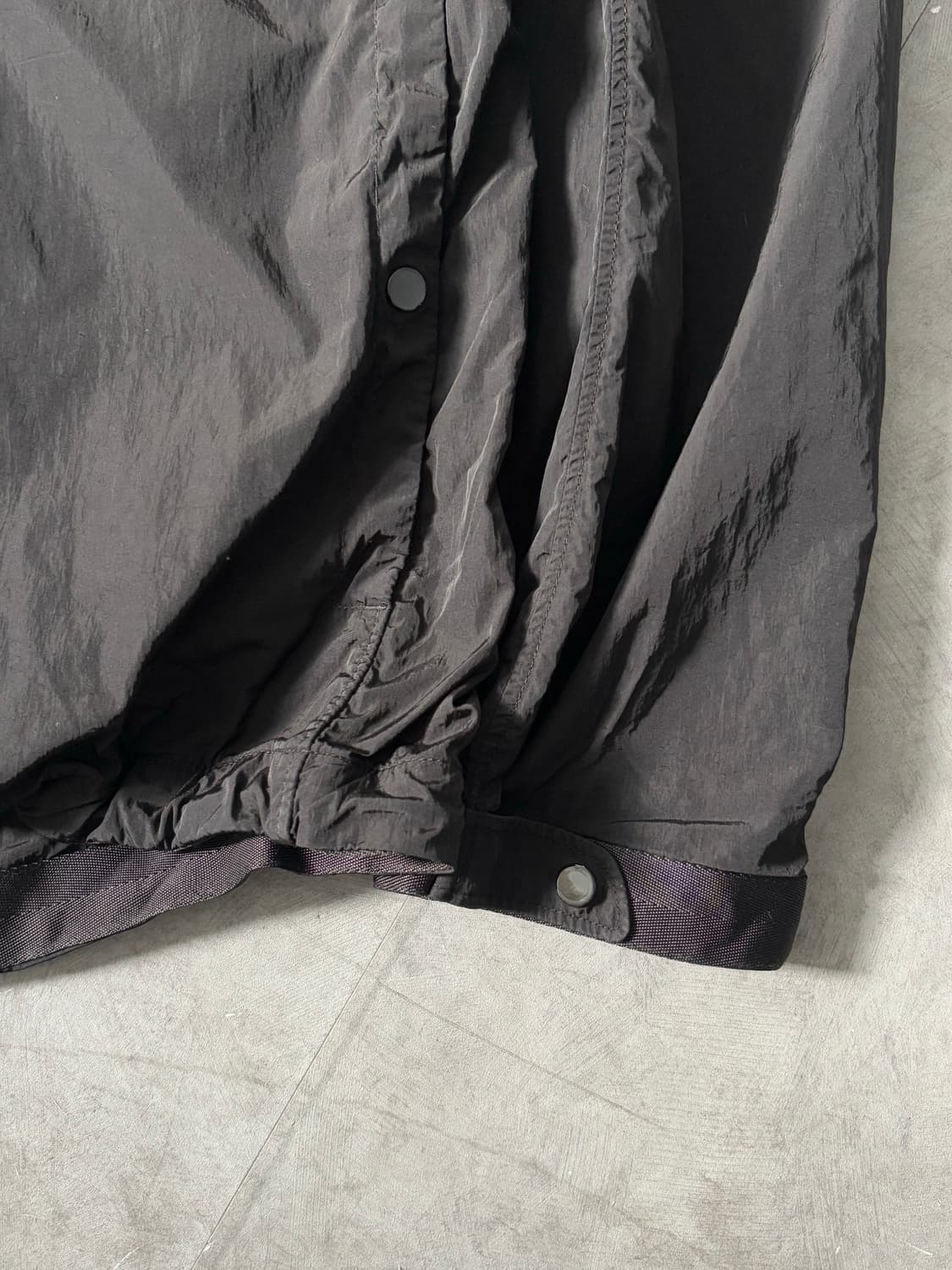 CP 컴퍼니 블랙 고글 나일론 후드 자켓 상품이미지4