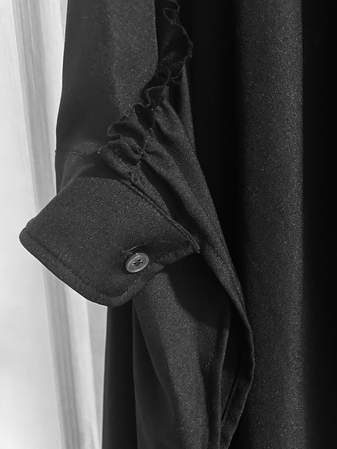 Not conventional 드레이프 롱셔츠 상품이미지3