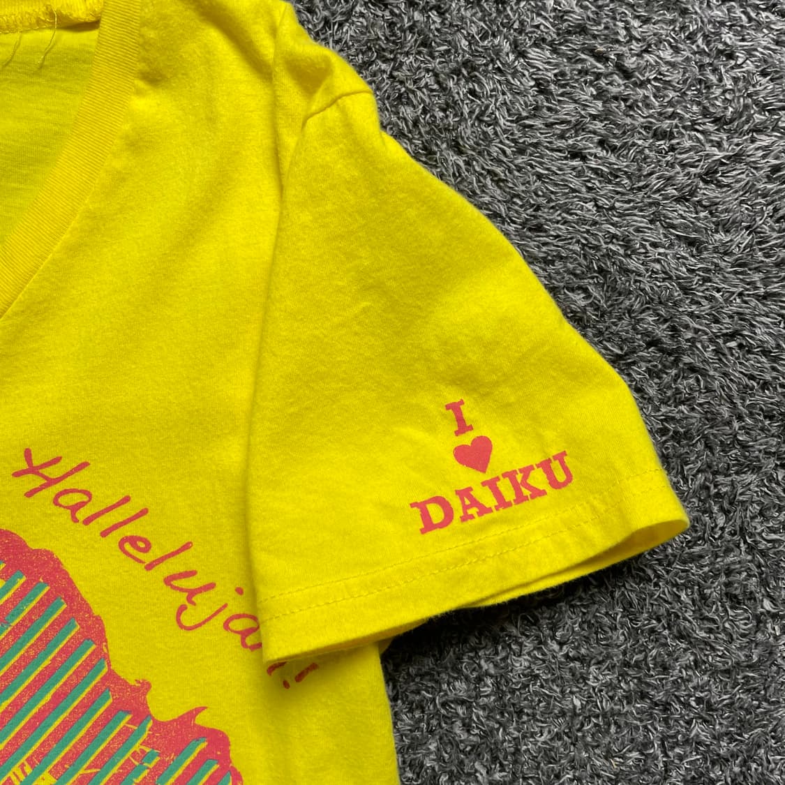 더 피버스 'Daiku no Ben san' 티셔츠 상품이미지3