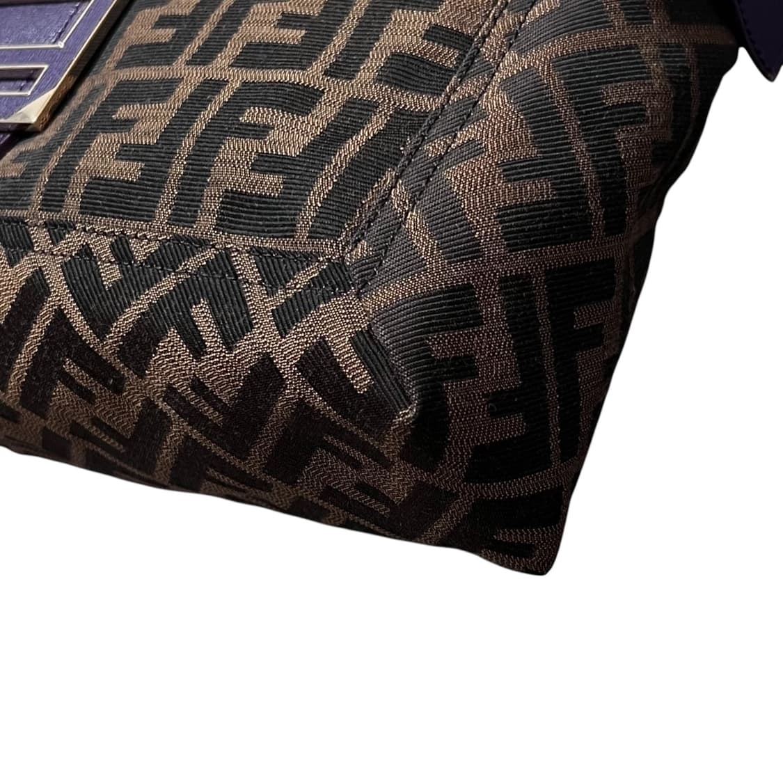 펜디 바게트백 주카 캔버스 빅FF. 남녀공용 상품이미지4