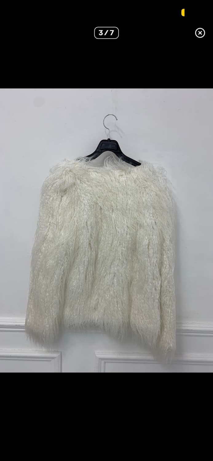 흰색 퍼 자켓 상품이미지2