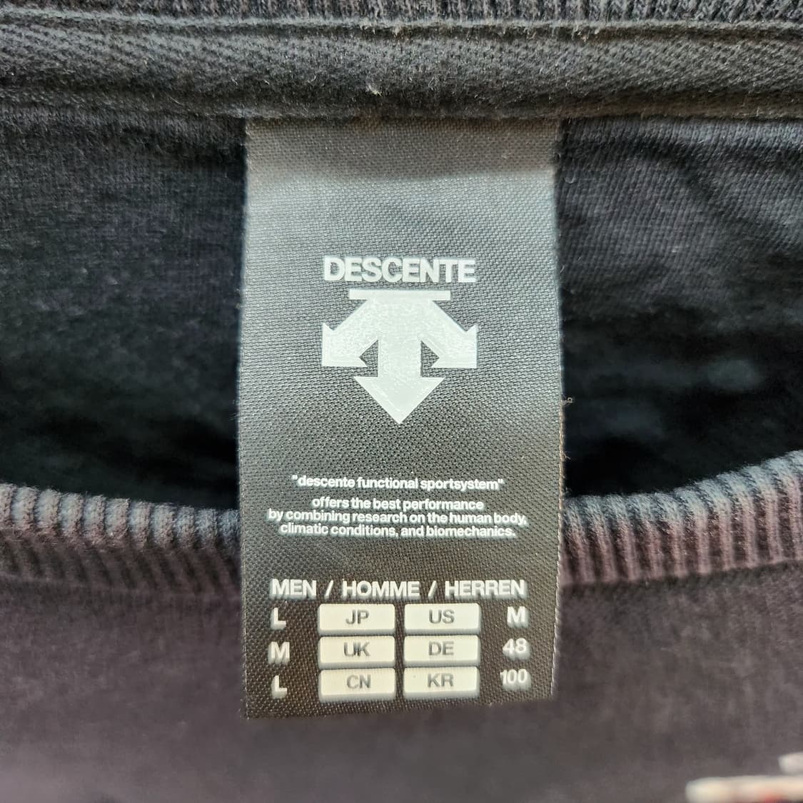 데상트 로고와펜 캐나다 스키팀로고 맨투맨 L(XL) 상품이미지5