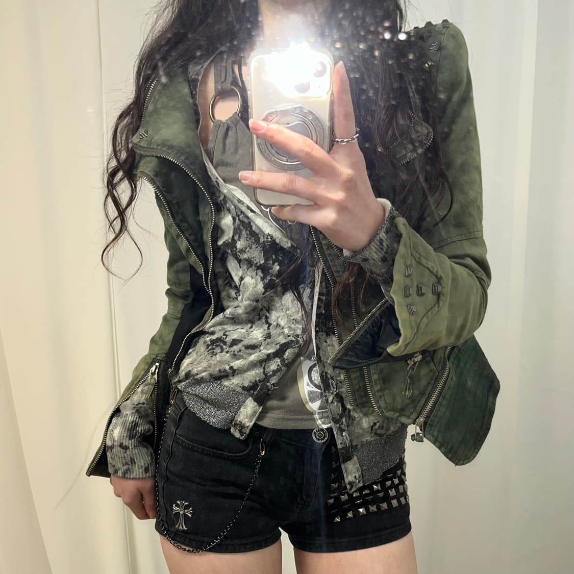 Y2K 카키 스터드 자켓 상품이미지1