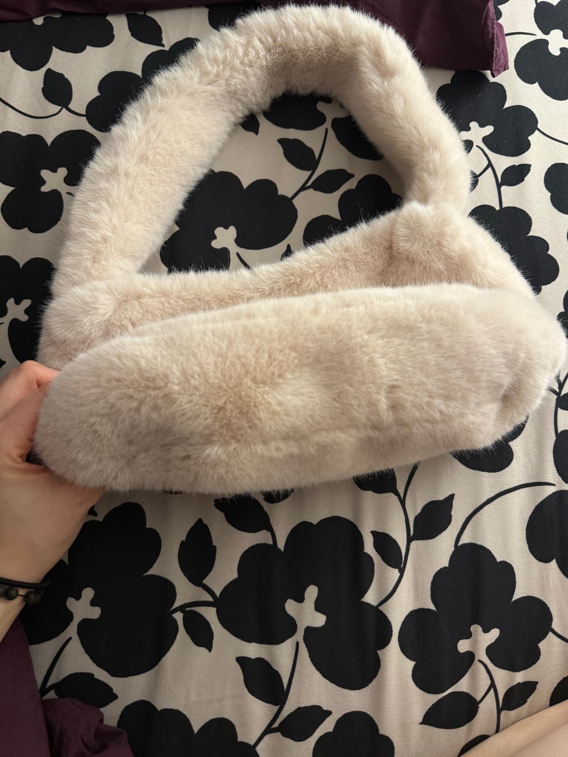 에잇세컨즈 퍼 가방 상품이미지4