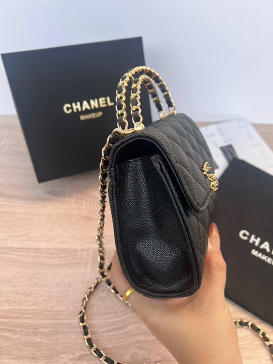 샤넬 뷰티 체인 핸들 크로스백 상품이미지5