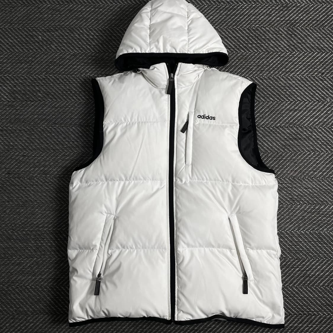 00s 아디다스 올드스쿨 다운 푸퍼 베스트o 3756 상품이미지1