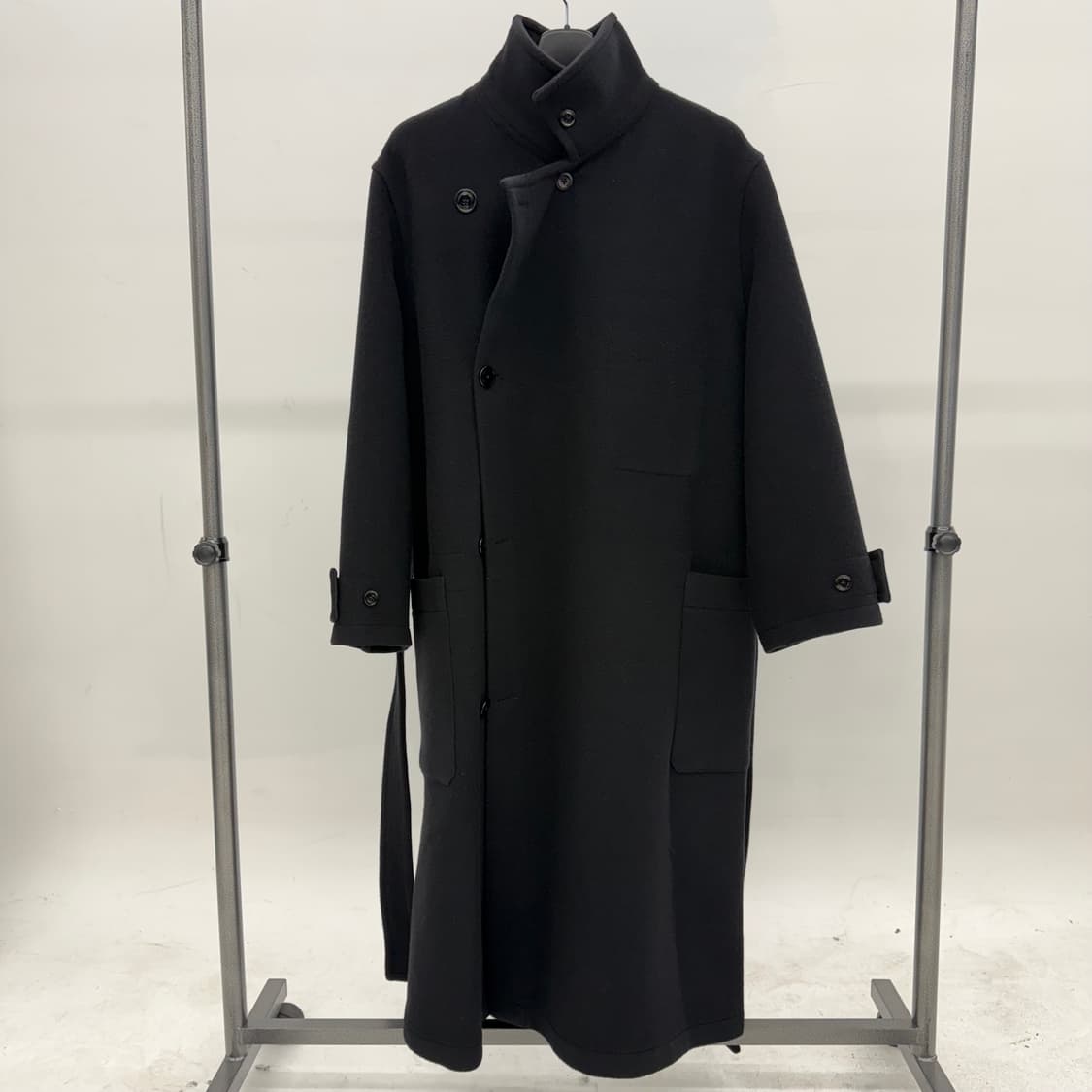 르메르 25fw 랩코트 블랙 S 상품이미지1