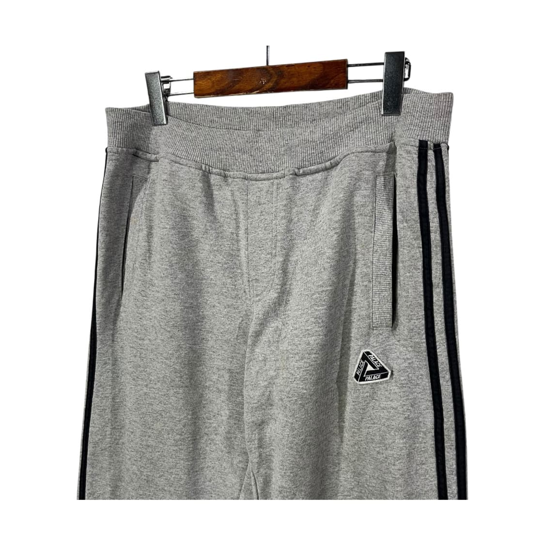 [Palace x Adidas] 팔라스 아디다스 삼선 조거 트레이닝 팬츠 상품이미지3