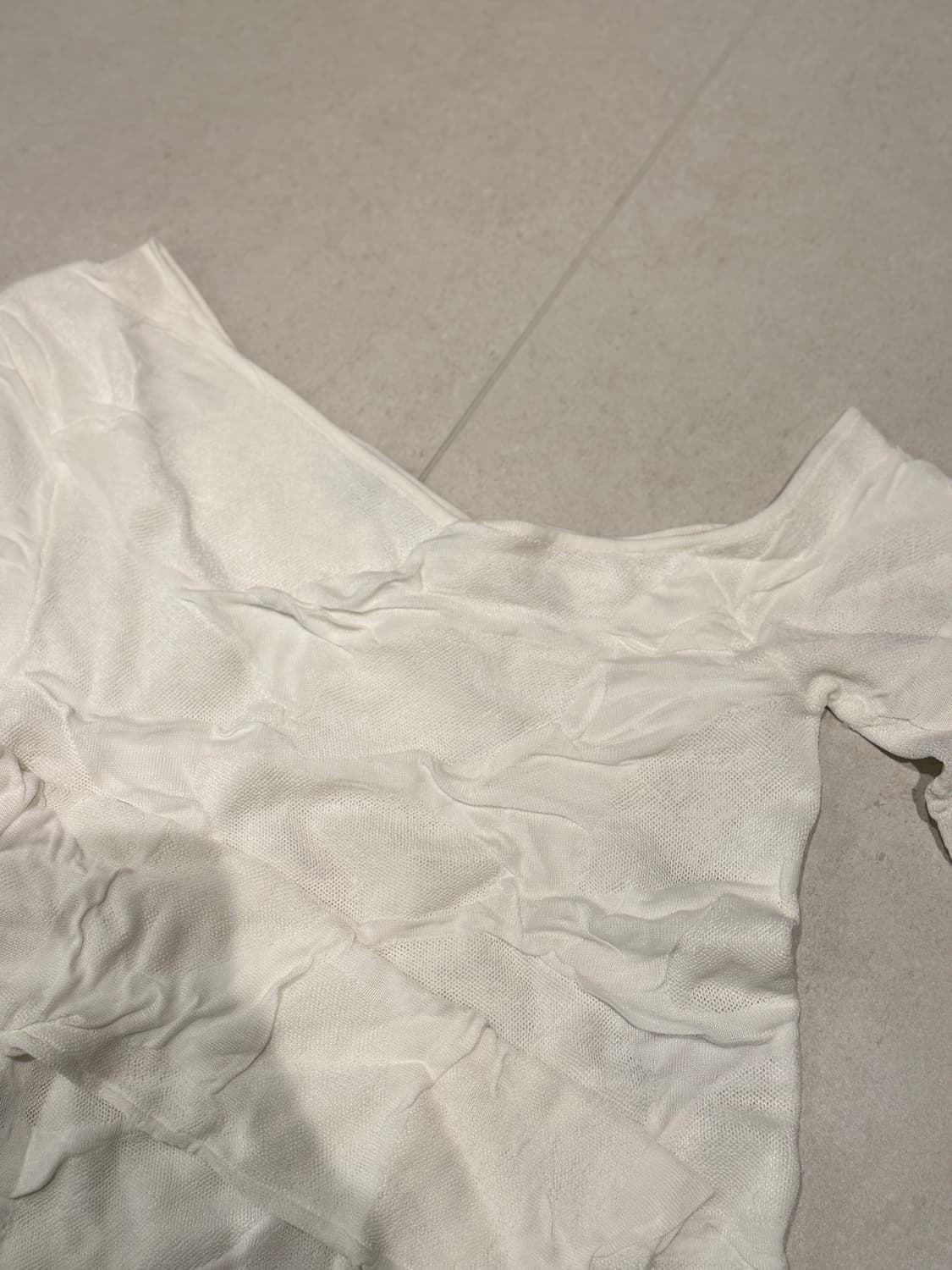 자라 원숄더 러플 슬리브리스 상품이미지1