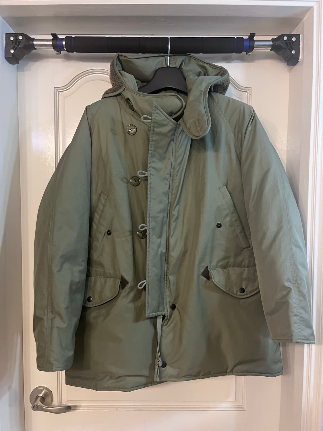 헤릴 24aw cwu-8p 파카 1사이즈 세이지그린 상품이미지1