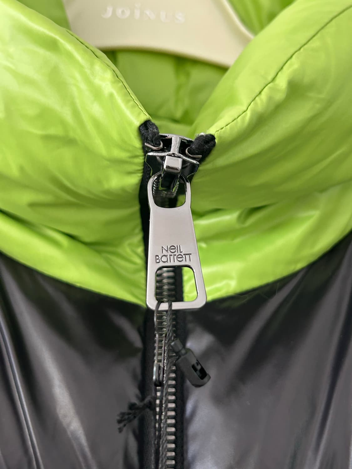 닐바렛 패딩 xl 22fw 상품이미지4