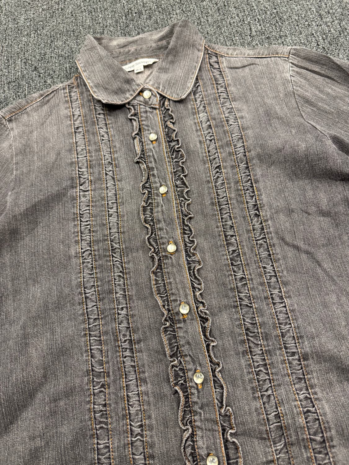 M)Japanese vintage 여성 흑청 셔링 데님 셔츠 상품이미지5