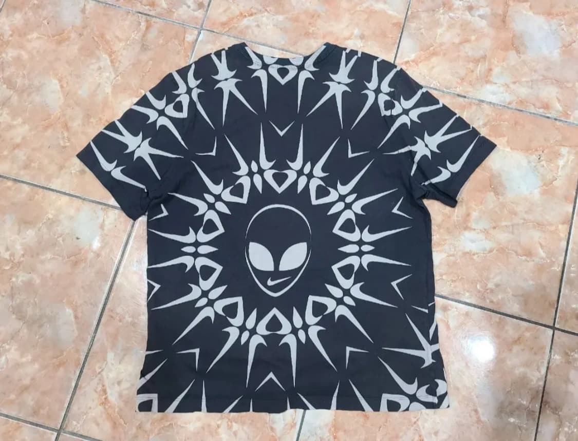 나이키 에일리언 티셔츠 블랙 상품이미지4