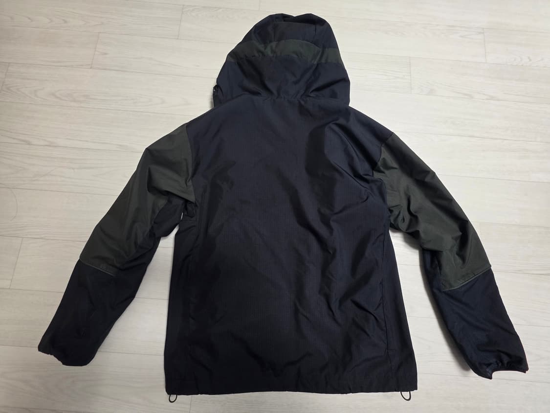 아디다스 후드 바람막이 100사이즈 상품이미지3