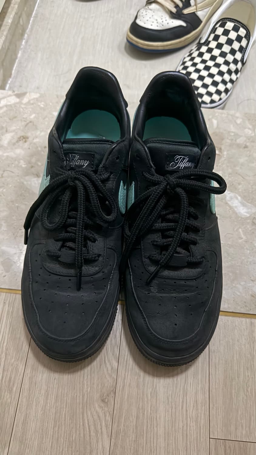 나이키 티파니포스 판매합니다. 280 상품이미지1