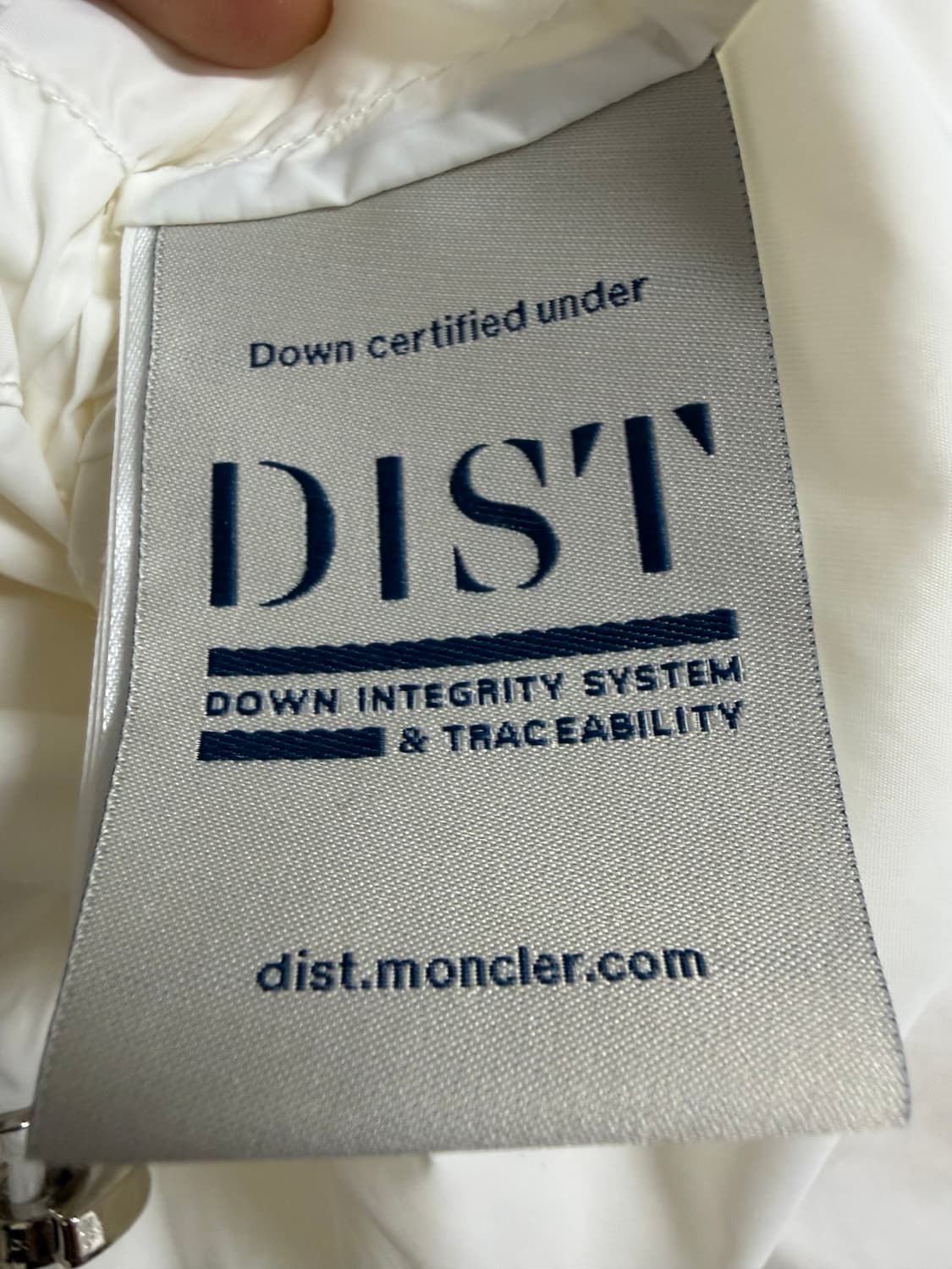 몽클레어 화이트 후드 자켓 상품이미지4