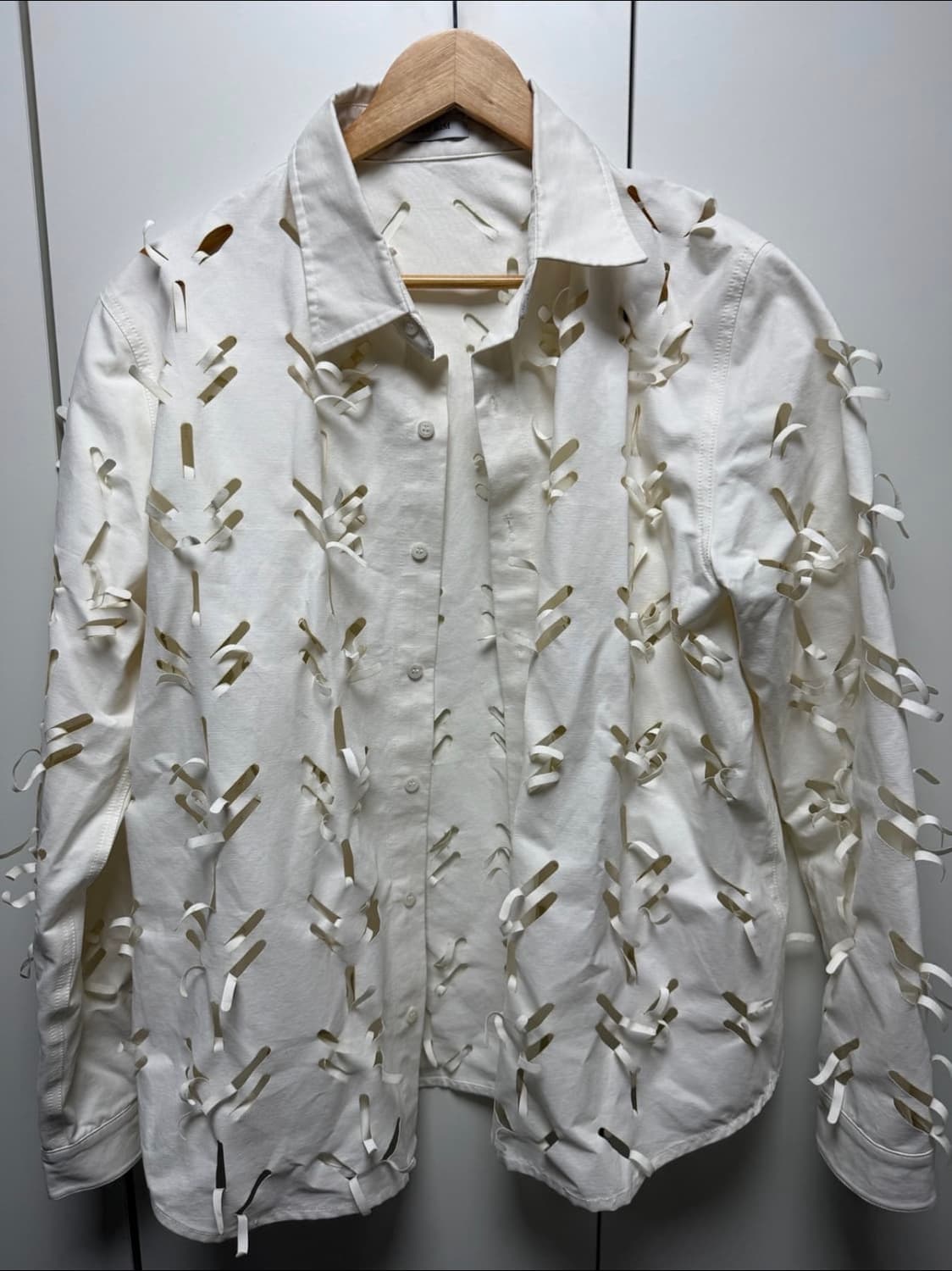 준태킴 셔츠 판매합니다. 상품이미지2