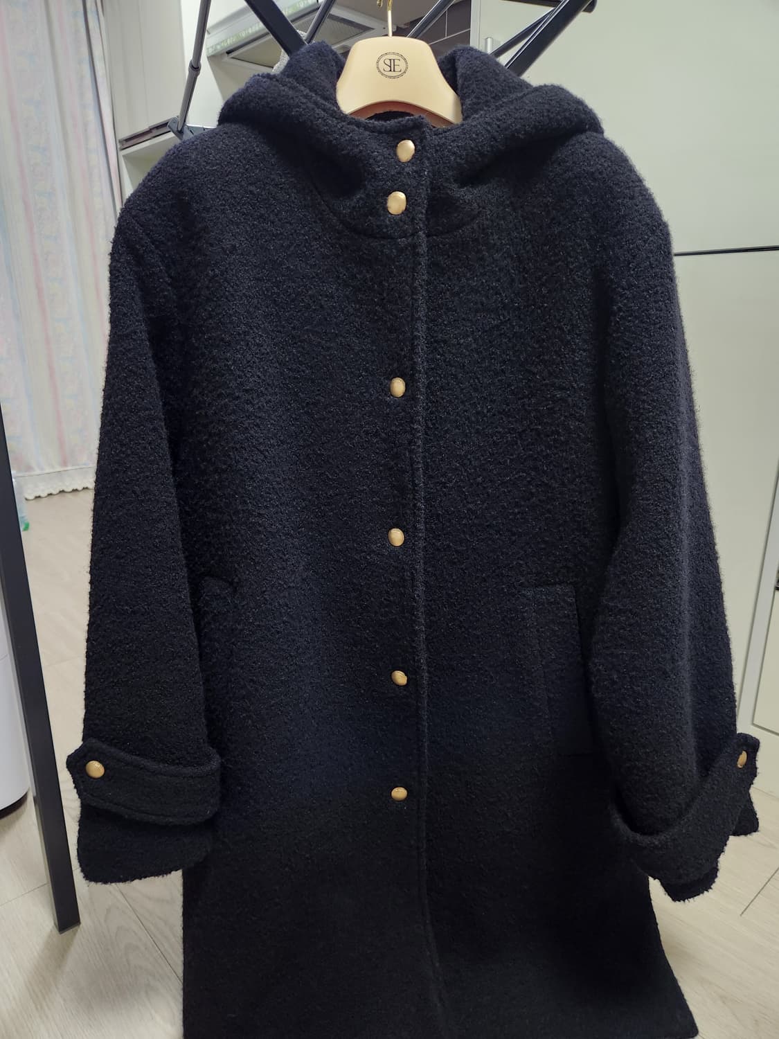 시엔느 후드 코트 Swedish Noir Hoodied-Coat 상품이미지5