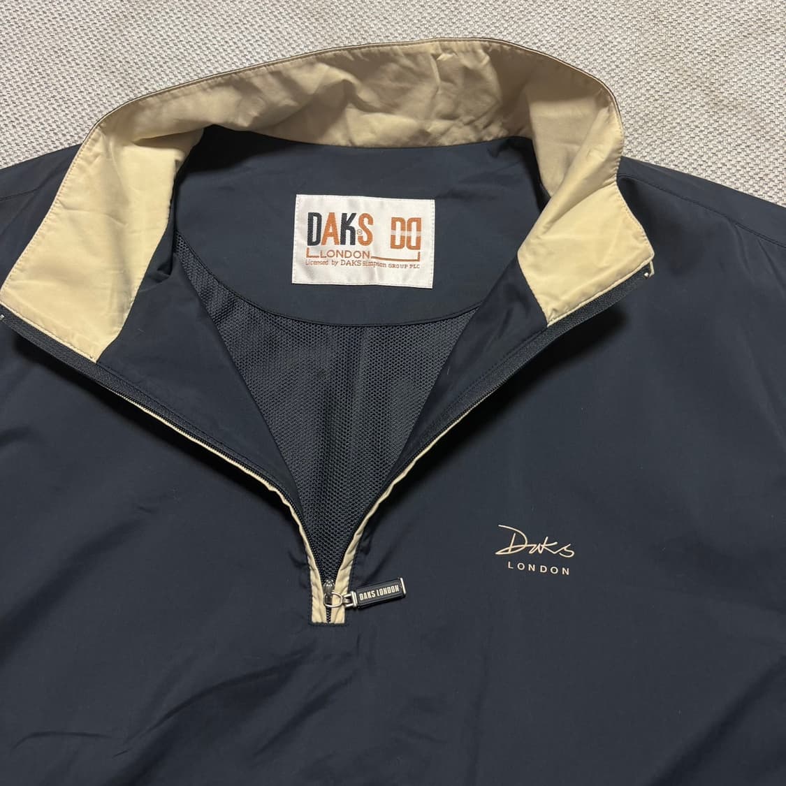 닥스 런던 하프집업 웜업 상품이미지2