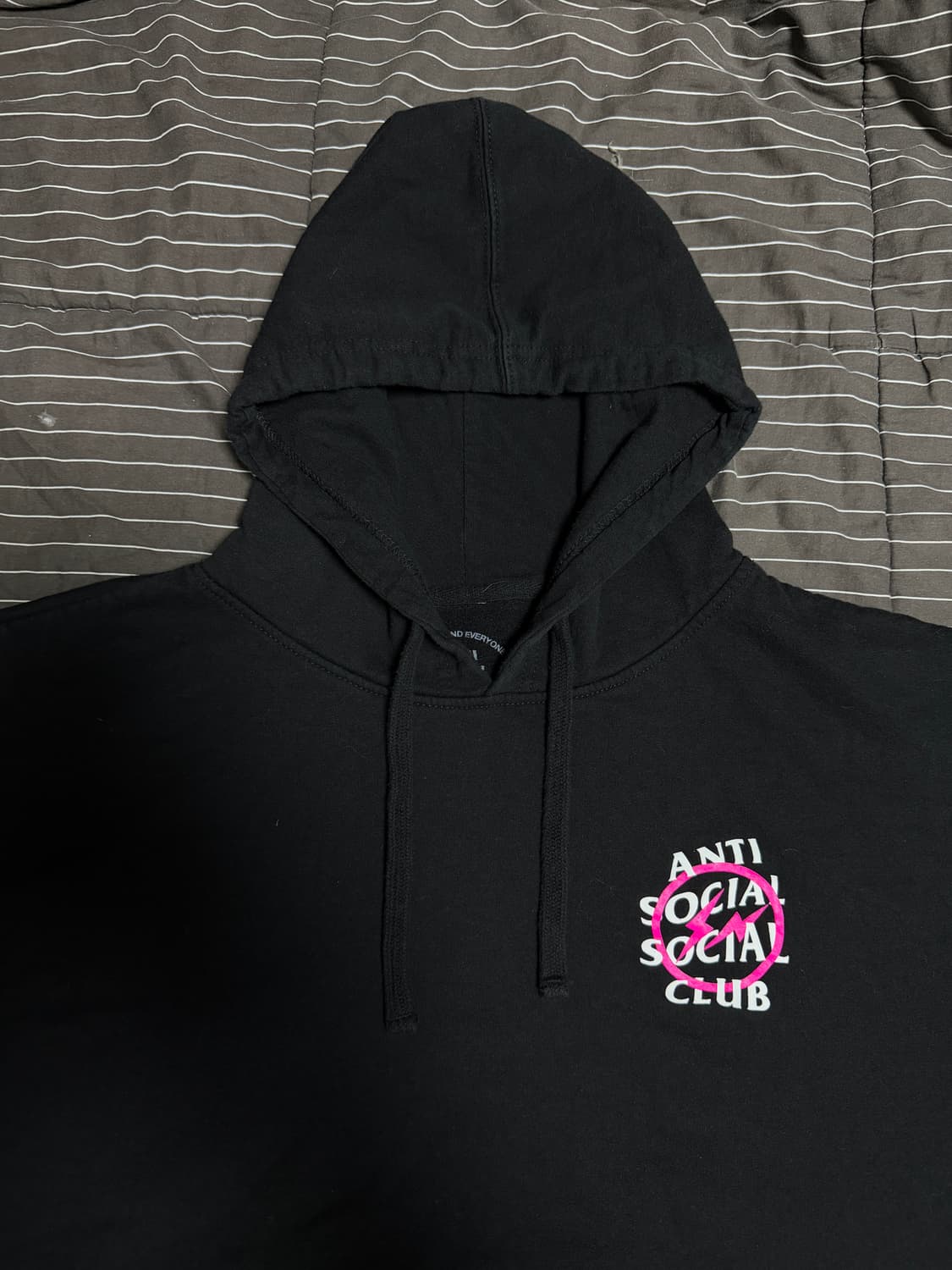 오늘만 할인 안티소셜클럽x프라그먼트 콜라보 후드티 상품이미지2