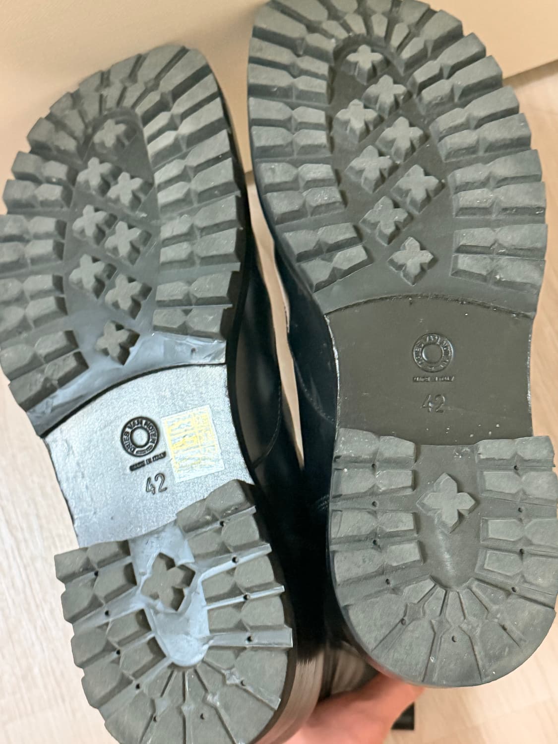 드리스반노튼 21FW 스퀘어토 부츠 상품이미지7