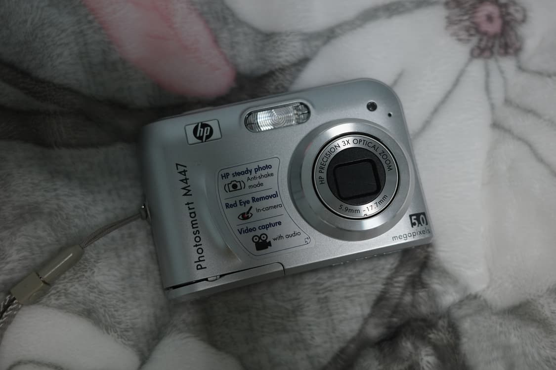 HP 포토스마트 Photosmart M447 실버 디카 상품이미지1