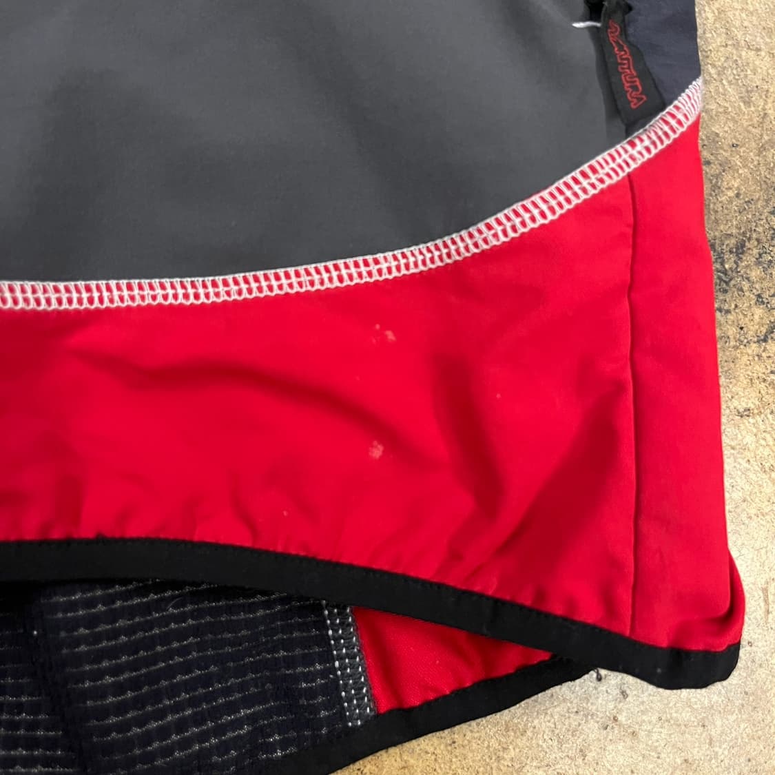 [정품/L] 몬츄라 바람막이 후드 자켓 b18 상품이미지7