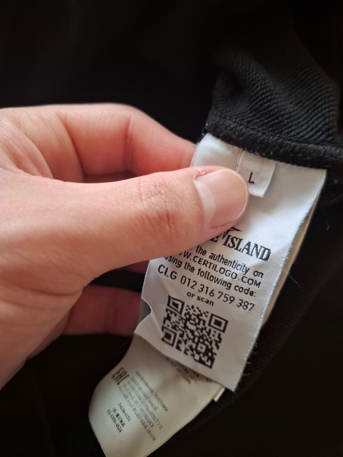 22ss 스톤아일랜드 블랙 후드티 L 상품이미지4