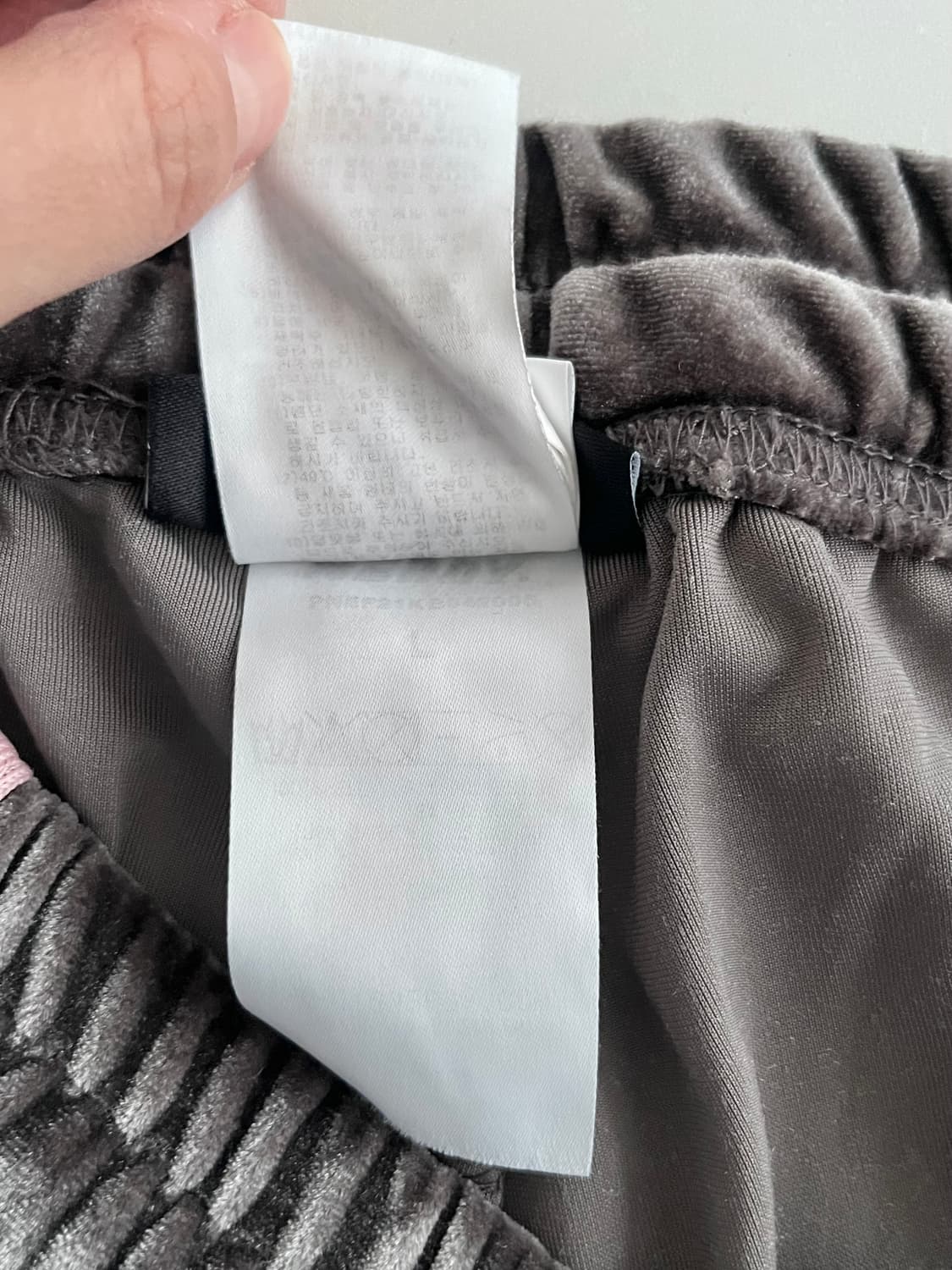 L) 널디 벨벳 트랙팬츠 차콜 핑크 상품이미지6