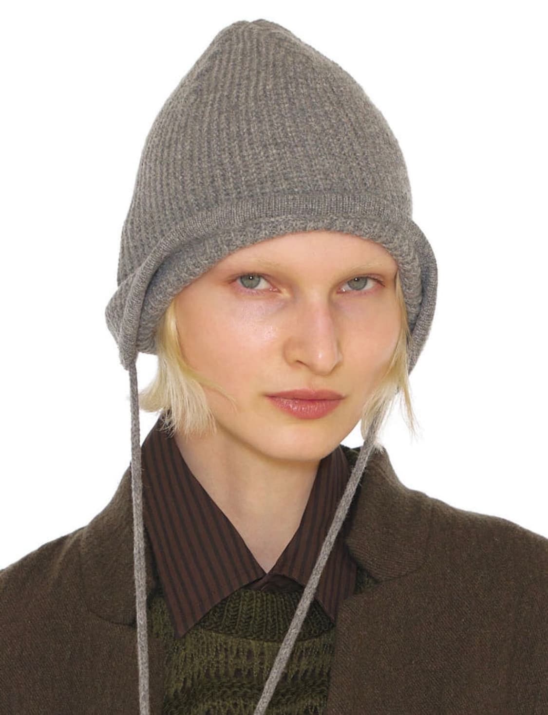 STRING EAR FLAP BEANIE GREY 이어플랩비니 상품이미지1