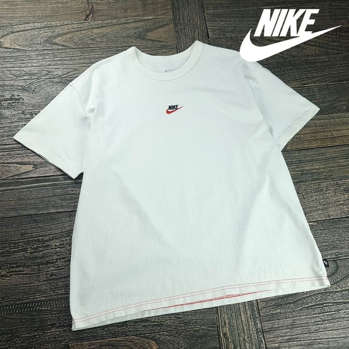 [나이키] 로고 자수 오버사의즈 반팔티 화이트 M20192 상품이미지1