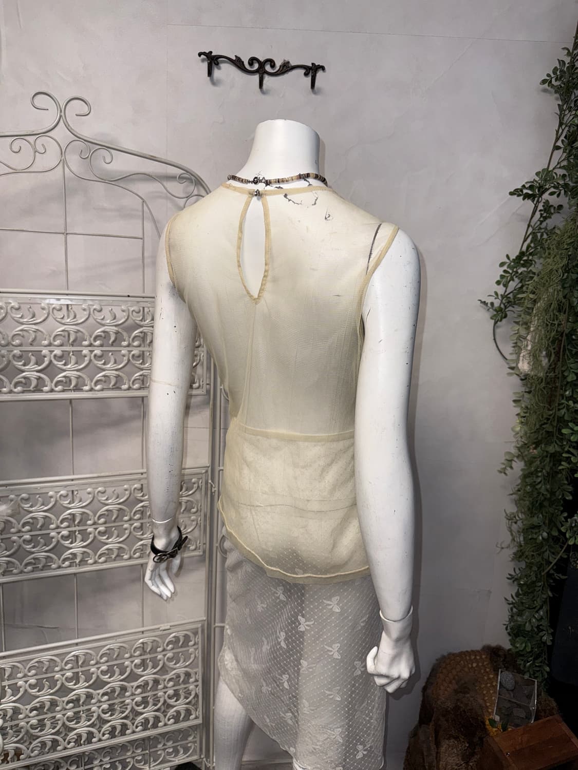 Khaki fairy cubic detail mesh sleeveless 상품이미지3