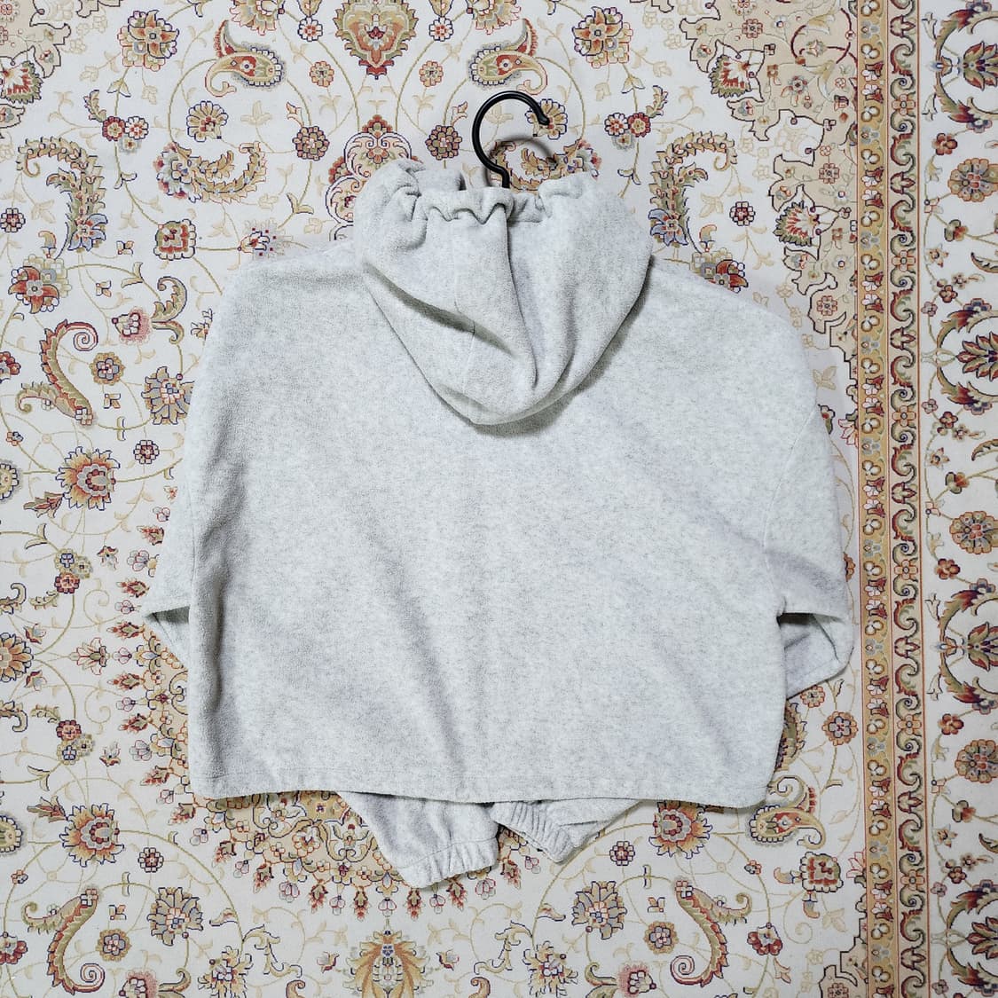 스컬프터 스트링 크롭 후드티
Free 상품이미지2