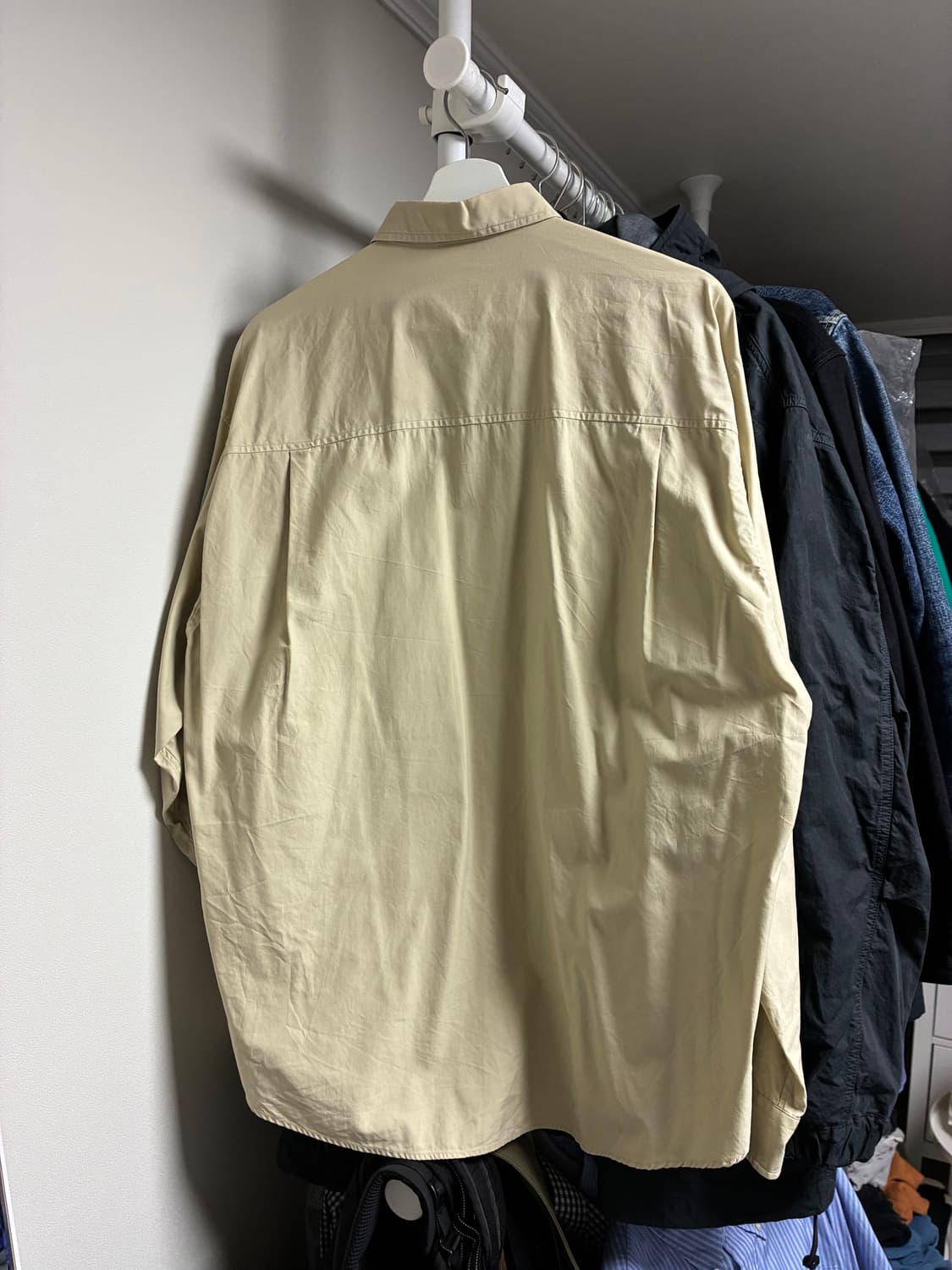 오라리 셔츠 라이트 베이지 4사이즈 상품이미지3