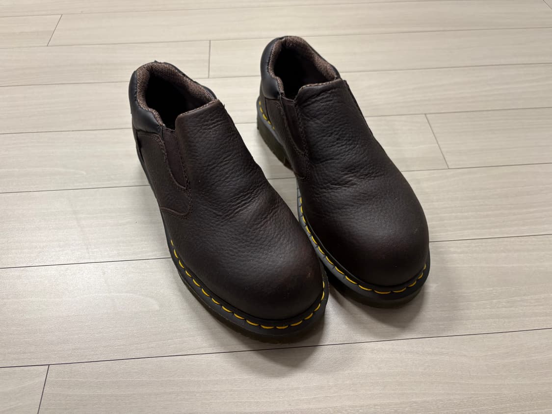 닥터마틴 안전화 상품이미지1