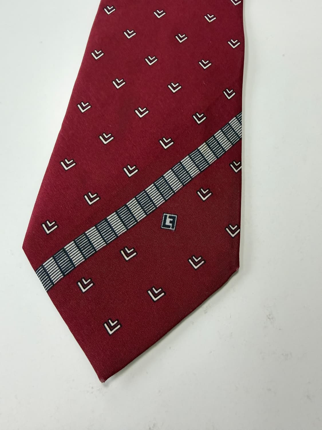 루이페로 (Louis Feraud) 실크 넥타이 8.5cm 상품이미지8