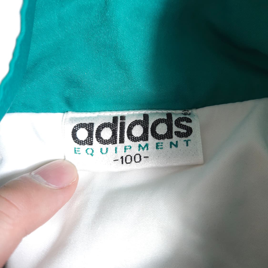 아디다스 올드스쿨 바람막이  상품이미지4